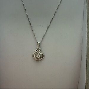 925 Sterling Silver Teardrop Pendant Necklace with Sparkling Stones - Silver